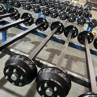 500 kg bis 2000 kg Tragfähigkeit Anhängerachse mit mechanischer Trommelbremse Einfache Installation